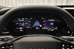 sininen Audi S6 e-tron 2025 kuva 15.