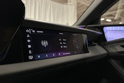 sininen Audi S6 e-tron 2025 kuva 31.