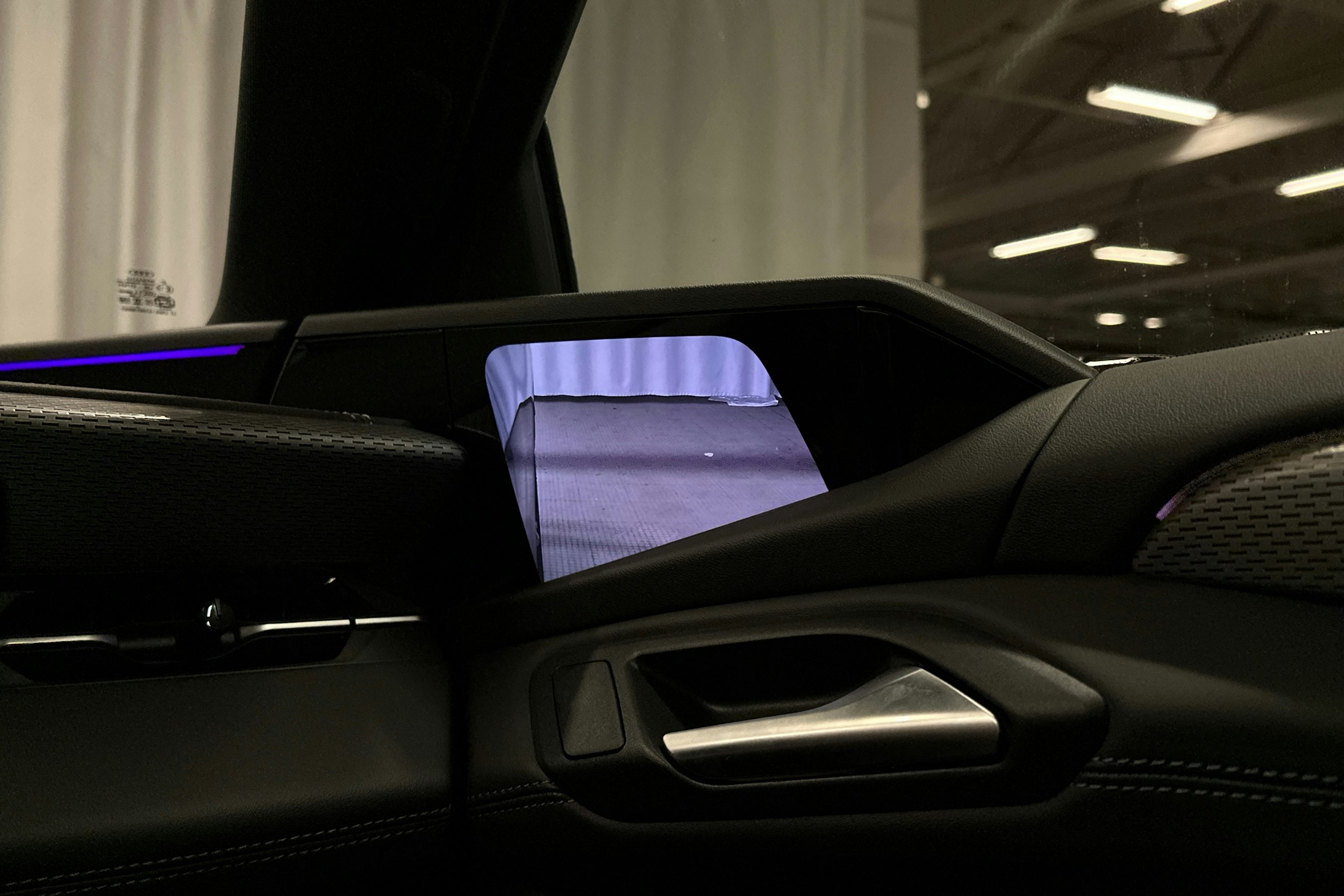 sininen Audi S6 e-tron 2025 kuva 35.