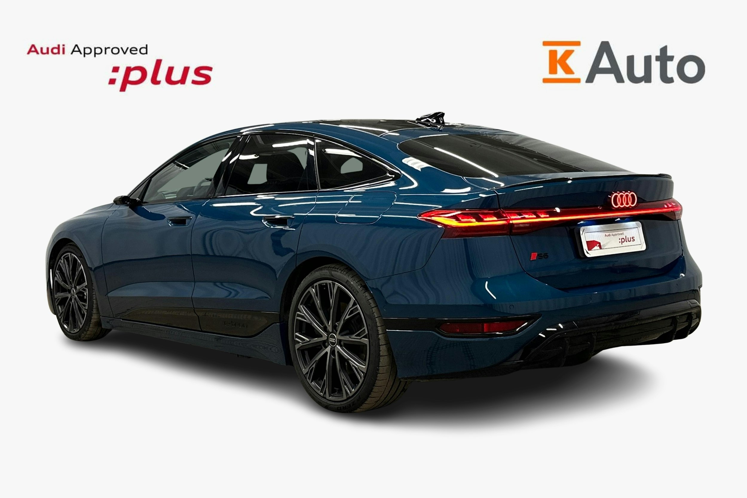 sininen Audi S6 e-tron 2025 kuva 2.