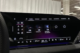 sininen Audi S6 e-tron 2025 kuva 24.