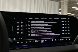 sininen Audi S6 e-tron 2025 kuva 27.