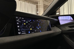 sininen Audi S6 e-tron 2025 kuva 30.