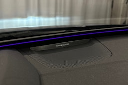 sininen Audi S6 e-tron 2025 kuva 31.