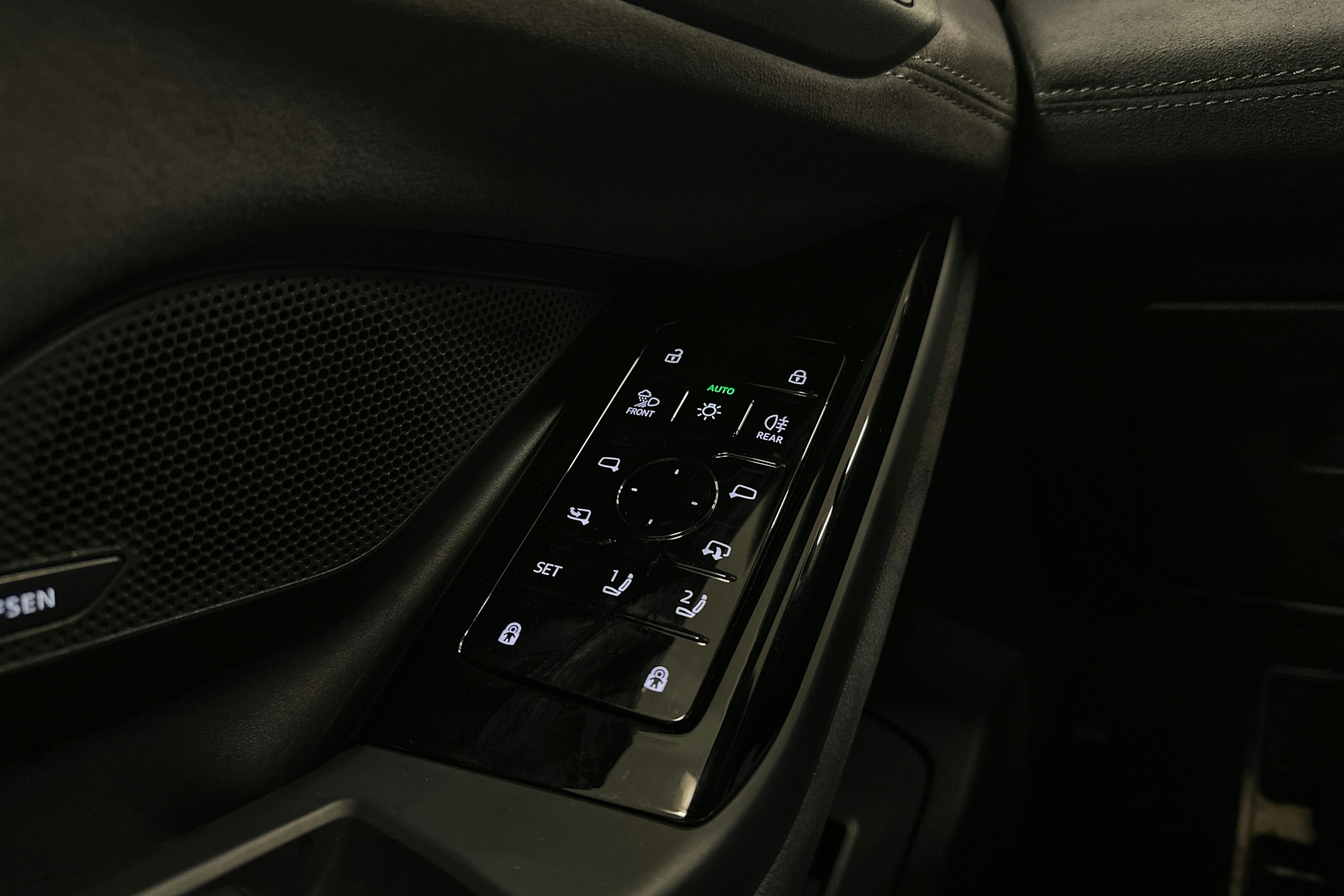 sininen Audi S6 e-tron 2025 kuva 32.