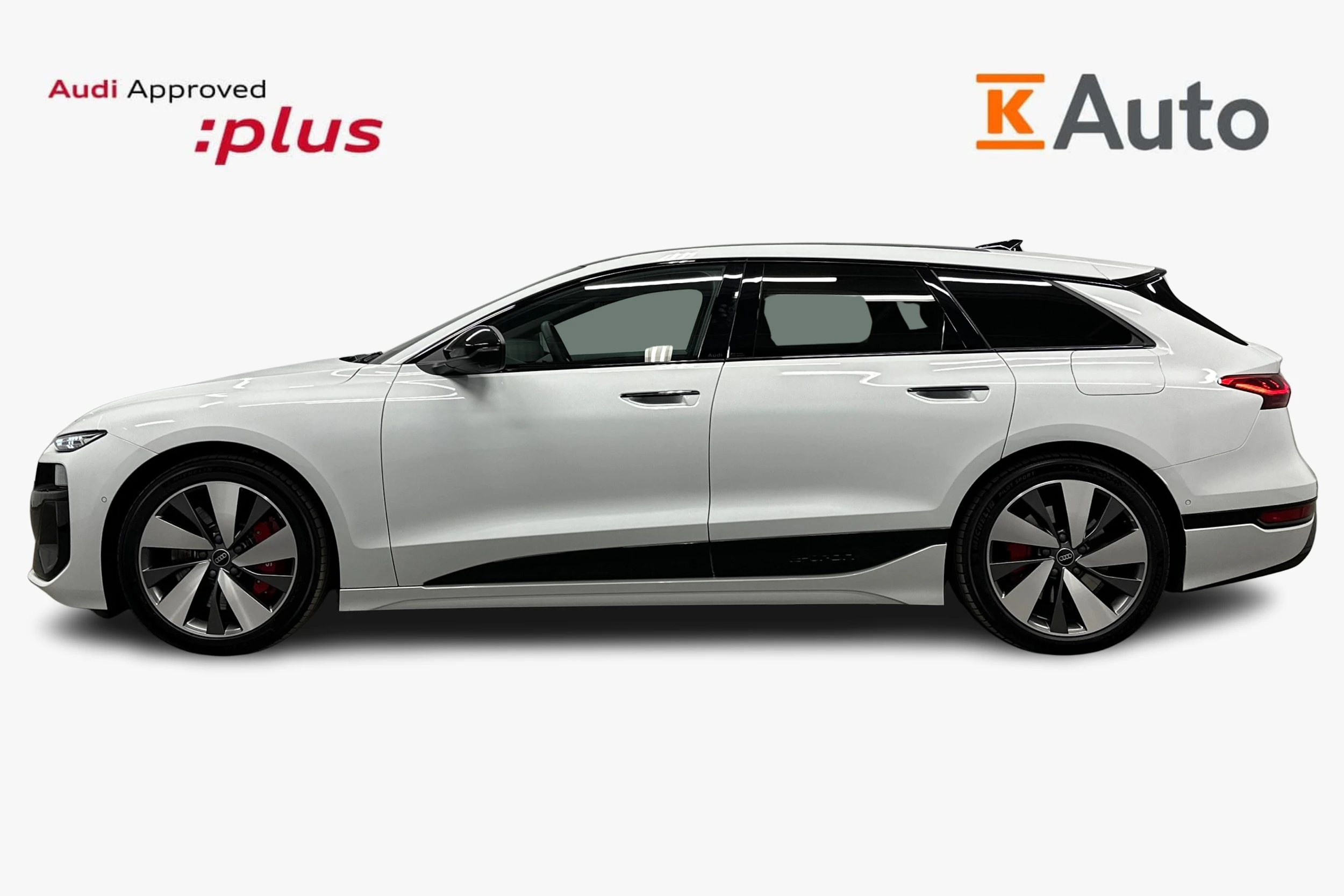 valkoinen Audi S6 e-tron 2025 kuva 5.