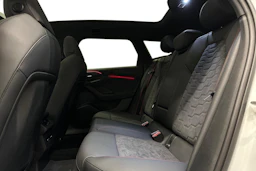 valkoinen Audi S6 e-tron 2025 kuva 8.
