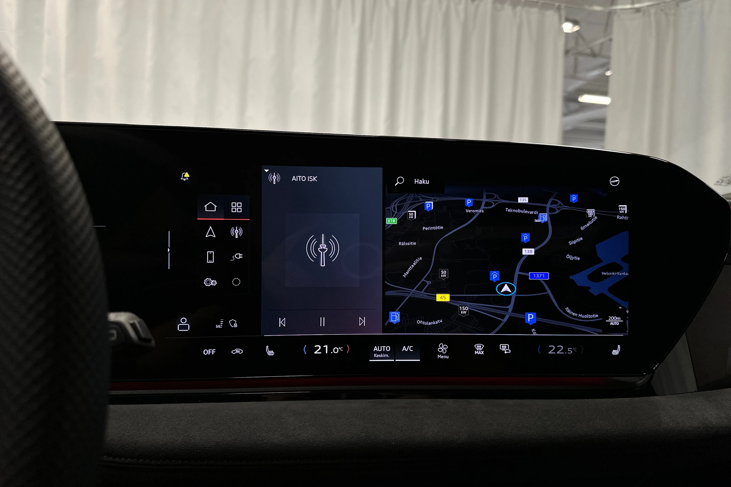 valkoinen Audi S6 e-tron 2025 kuva 15.