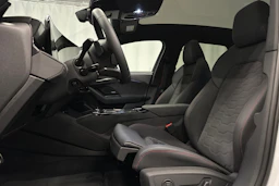 valkoinen Audi S6 e-tron 2025 kuva 29.