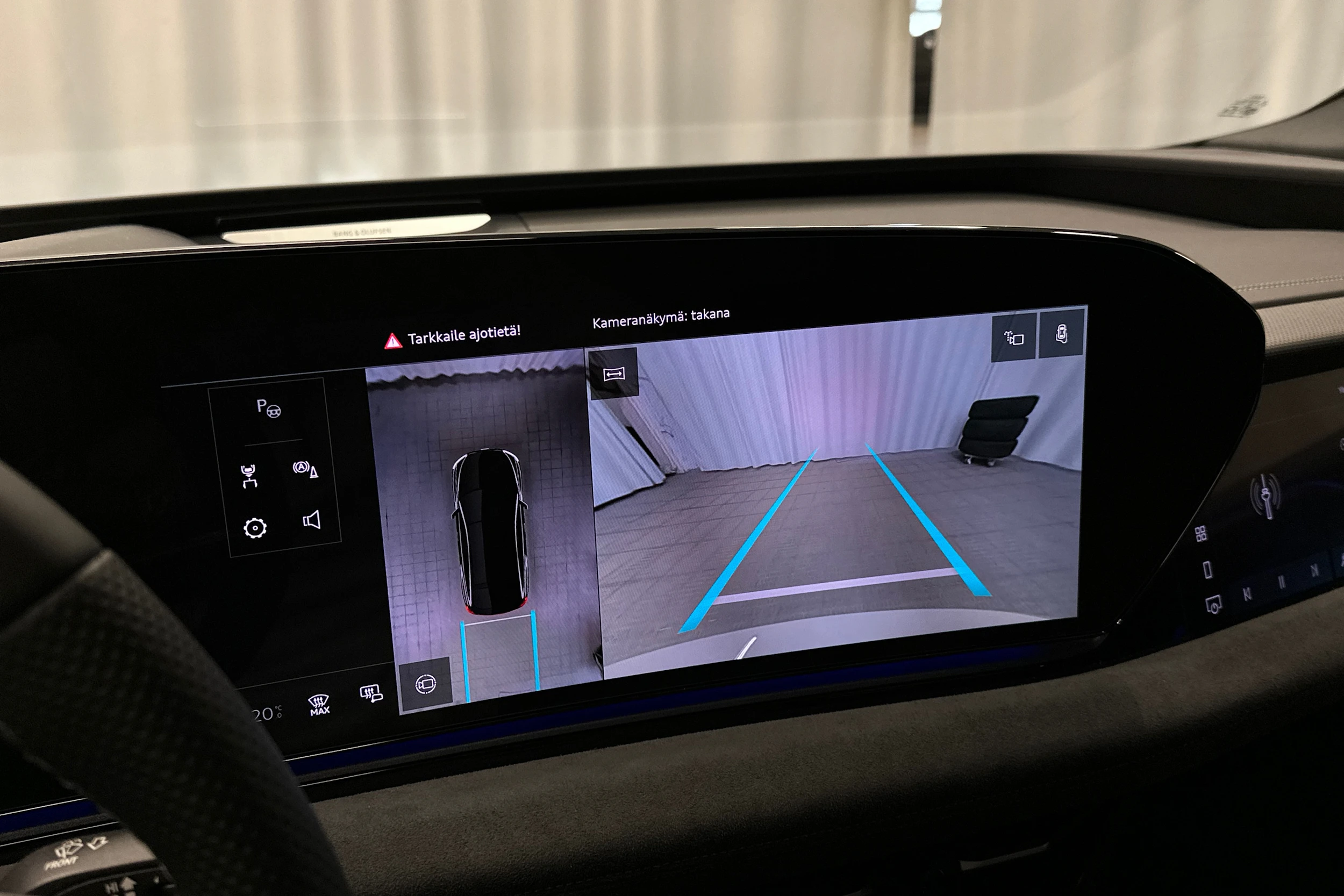 keltainen Audi S6 e-tron 2025 kuva 20.