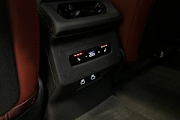 keltainen Audi S6 e-tron 2025 kuva 27.