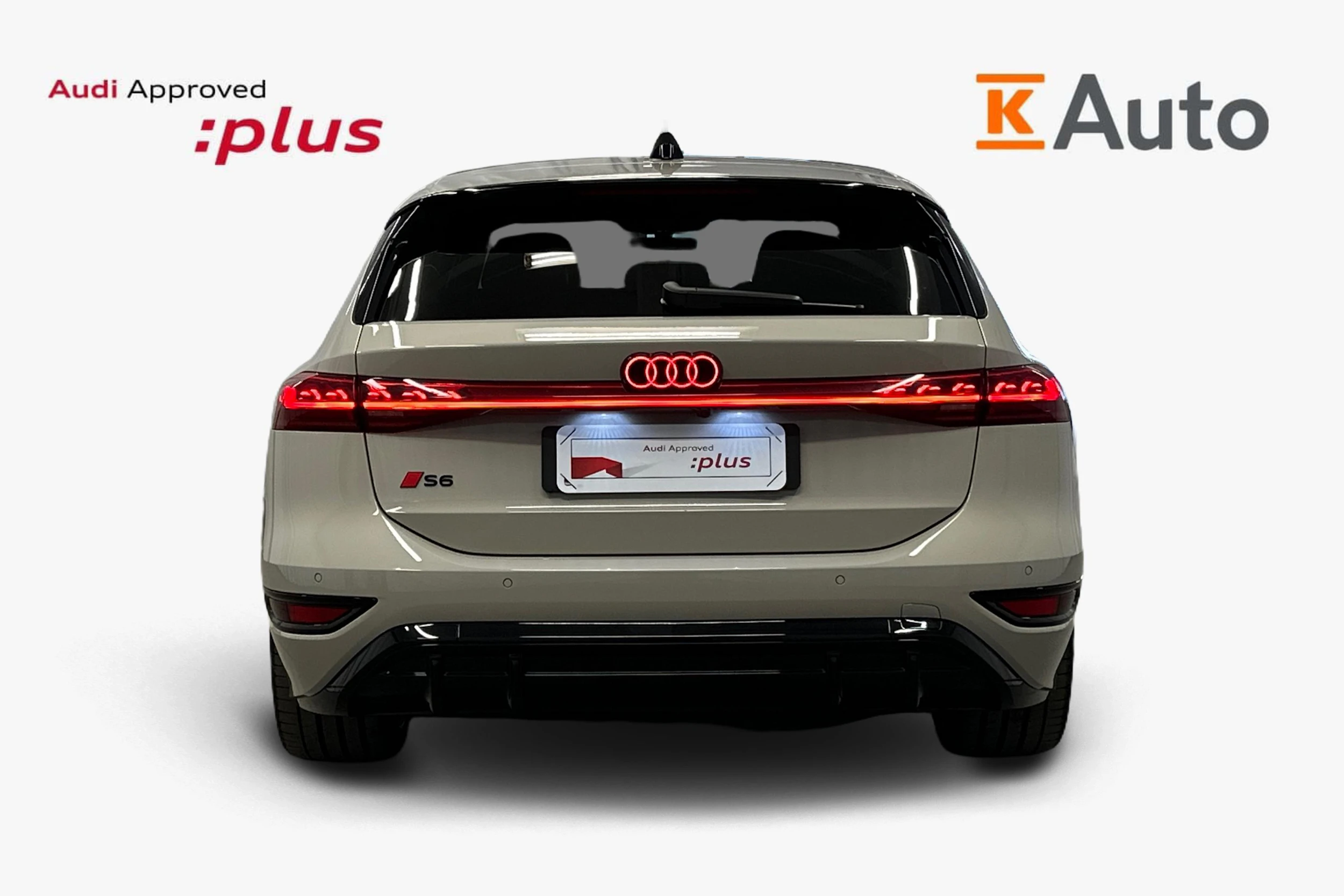 beige Audi S6 e-tron 2025 kuva 3.