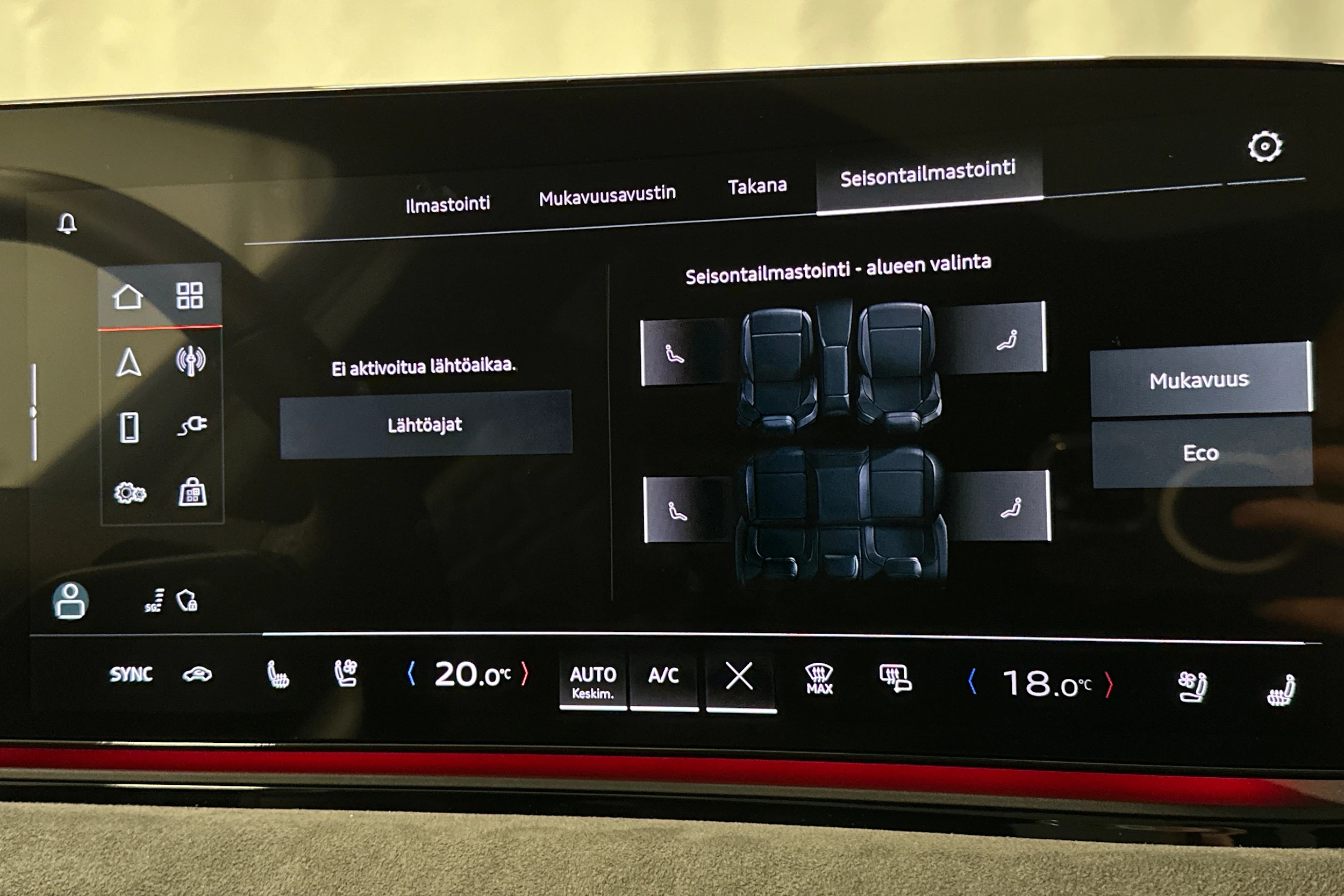 beige Audi S6 e-tron 2025 kuva 34.