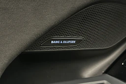 beige Audi S6 e-tron 2025 kuva 37.