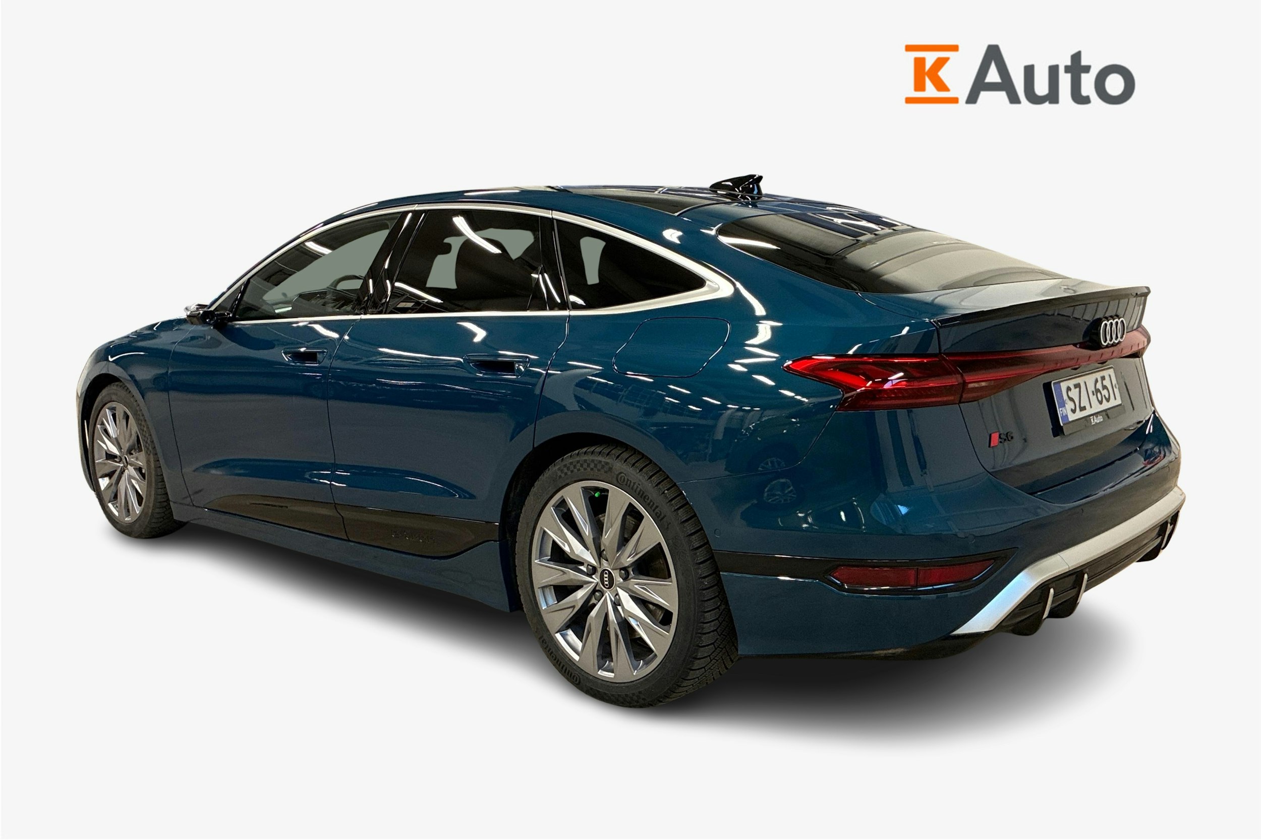 sininen Audi S6 e-tron 2025 kuva 2.