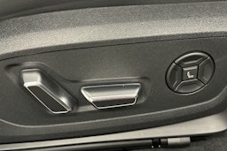 valkoinen Audi S6 e-tron 2025 kuva 20.