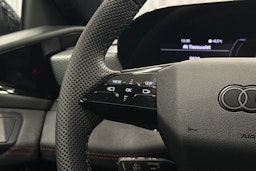 valkoinen Audi S6 e-tron 2025 kuva 22.