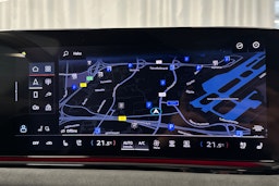 valkoinen Audi S6 e-tron 2025 kuva 28.