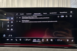 valkoinen Audi S6 e-tron 2025 kuva 33.