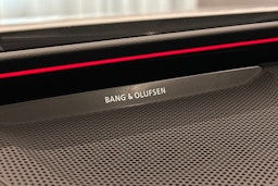 valkoinen Audi S6 e-tron 2025 kuva 40.