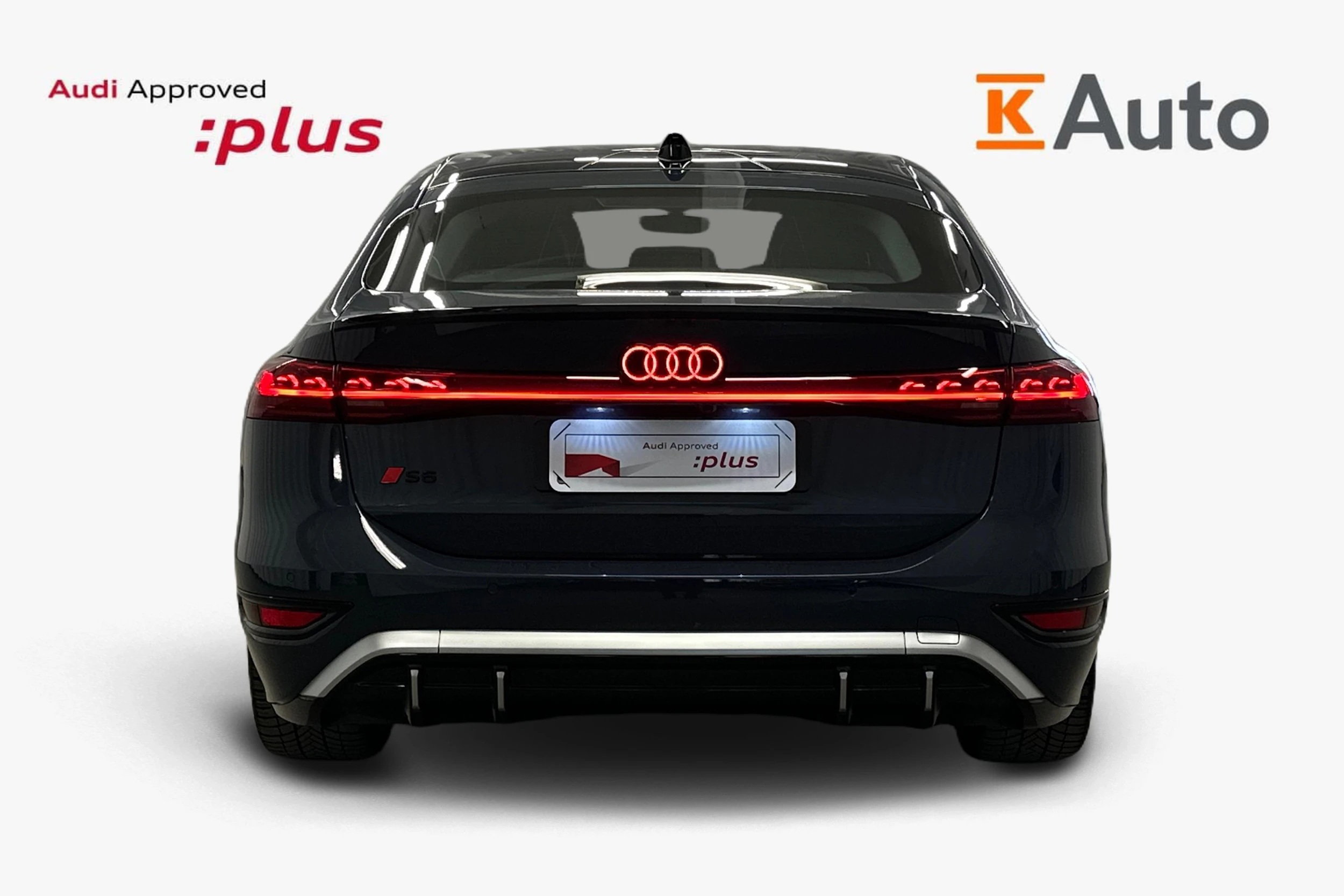 sininen Audi S6 e-tron 2025 kuva 3.