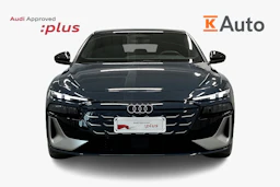 sininen Audi S6 e-tron 2025 kuva 4.