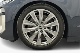 sininen Audi S6 e-tron 2025 kuva 9.
