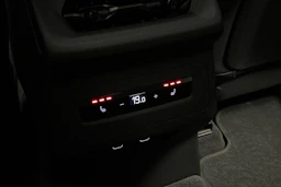 sininen Audi S6 e-tron 2025 kuva 14.