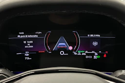 sininen Audi S6 e-tron 2025 kuva 24.