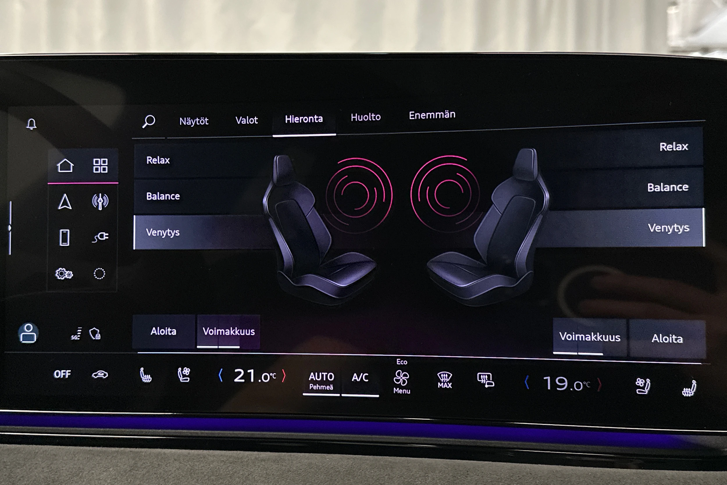 sininen Audi S6 e-tron 2025 kuva 29.