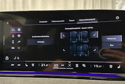 sininen Audi S6 e-tron 2025 kuva 35.