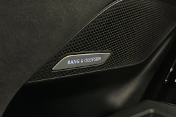 sininen Audi S6 e-tron 2025 kuva 39.
