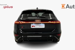 musta Audi S6 e-tron 2025 kuva 3.