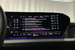 musta Audi S6 e-tron 2025 kuva 18.