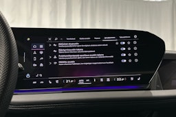 musta Audi S6 e-tron 2025 kuva 19.
