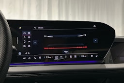 musta Audi S6 e-tron 2025 kuva 20.
