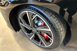 met. musta Audi S6 e-tron 2025 kuva 10.