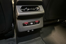 met. musta Audi S6 e-tron 2025 kuva 11.