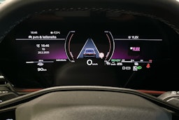 met. musta Audi S6 e-tron 2025 kuva 20.
