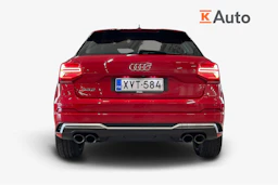 punainen Audi SQ2 2019 kuva 4.