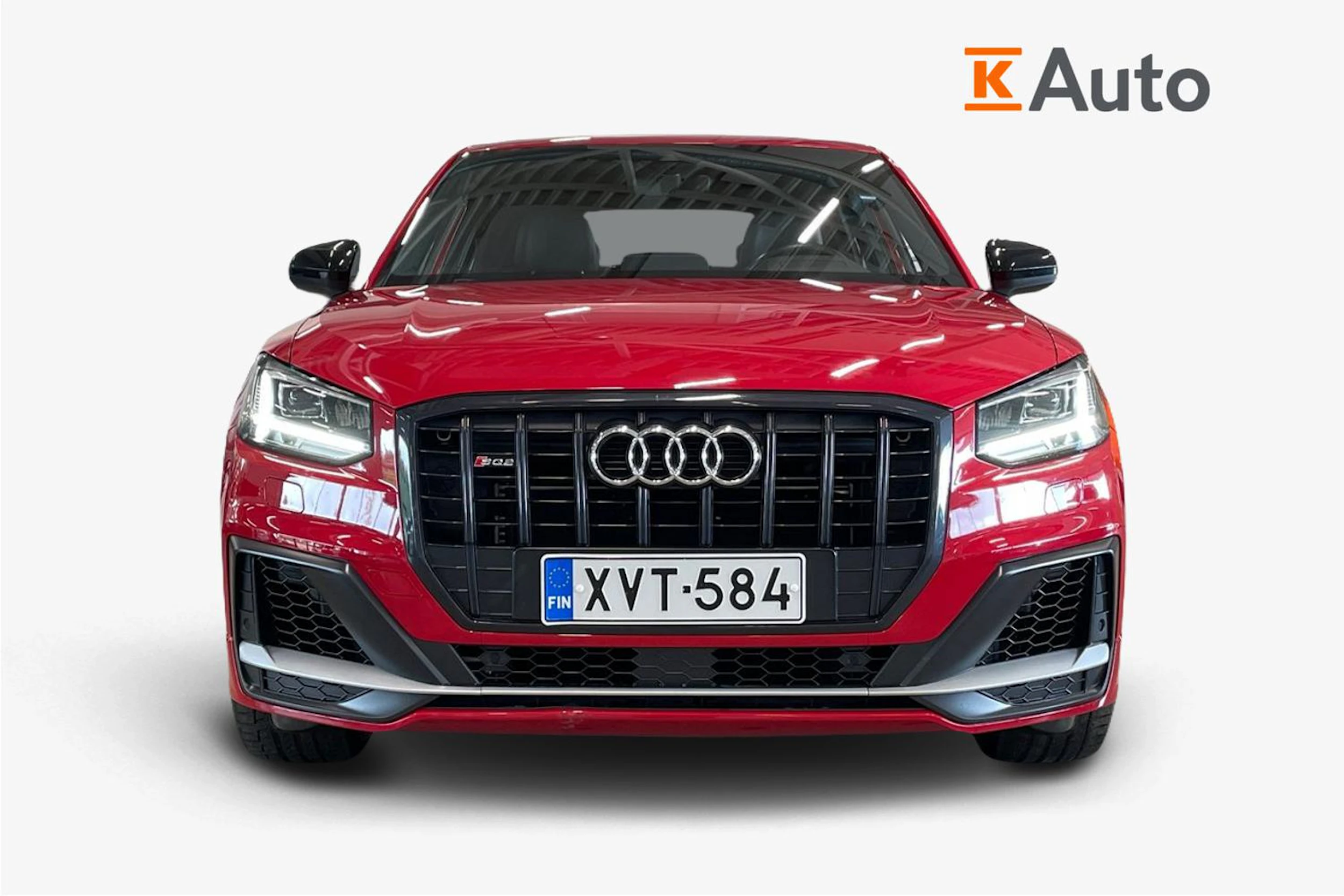 punainen Audi SQ2 2019 kuva 5.
