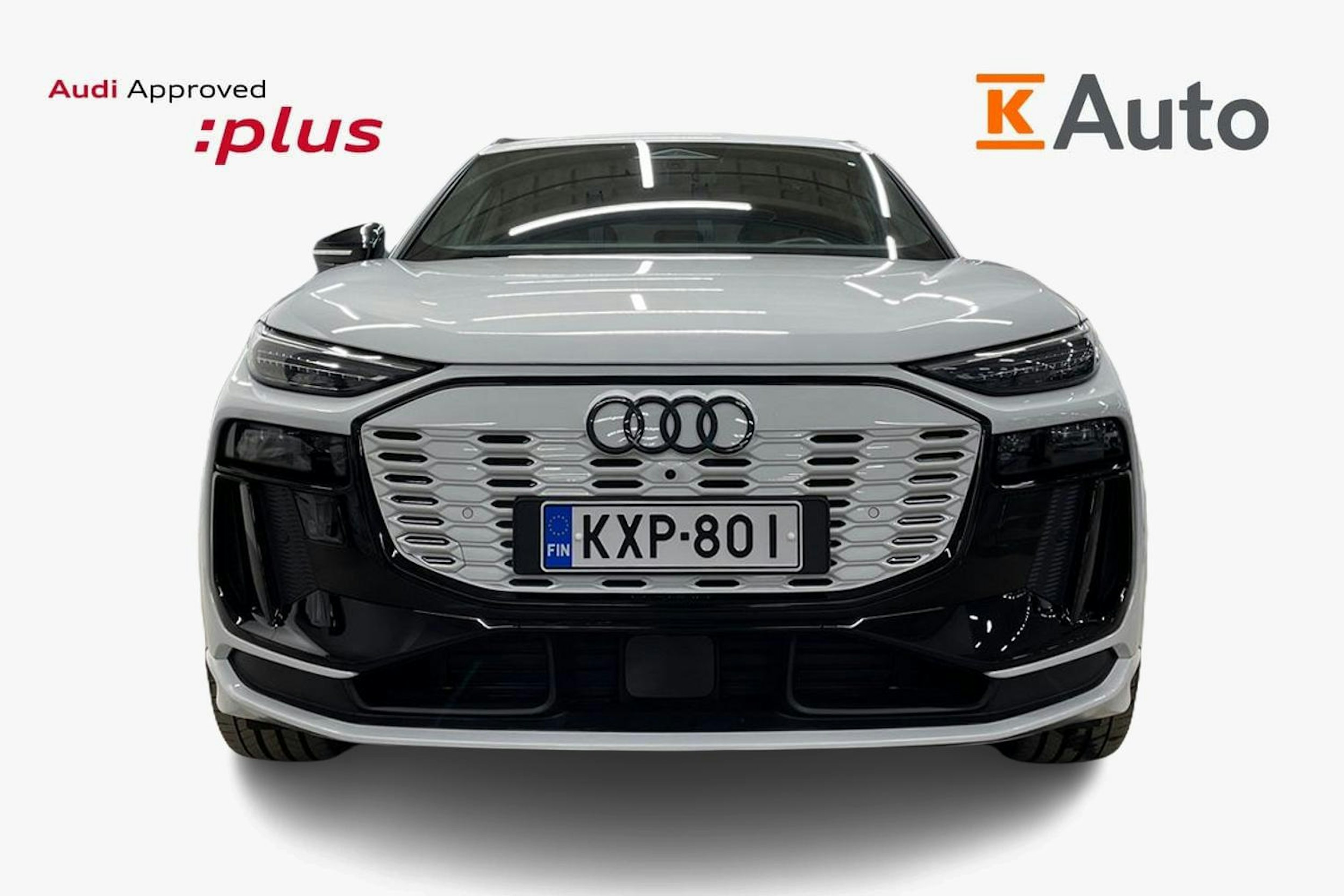 valkoinen Audi SQ6 e-tron 2024 kuva 4.