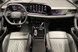 valkoinen Audi SQ6 e-tron 2024 kuva 7.