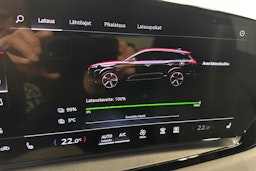 musta Audi SQ6 e-tron 2025 kuva 17.