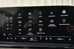 musta Audi SQ6 e-tron 2025 kuva 29.