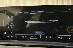 musta Audi SQ6 e-tron 2025 kuva 32.