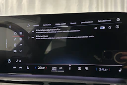 musta Audi SQ6 e-tron 2025 kuva 35.