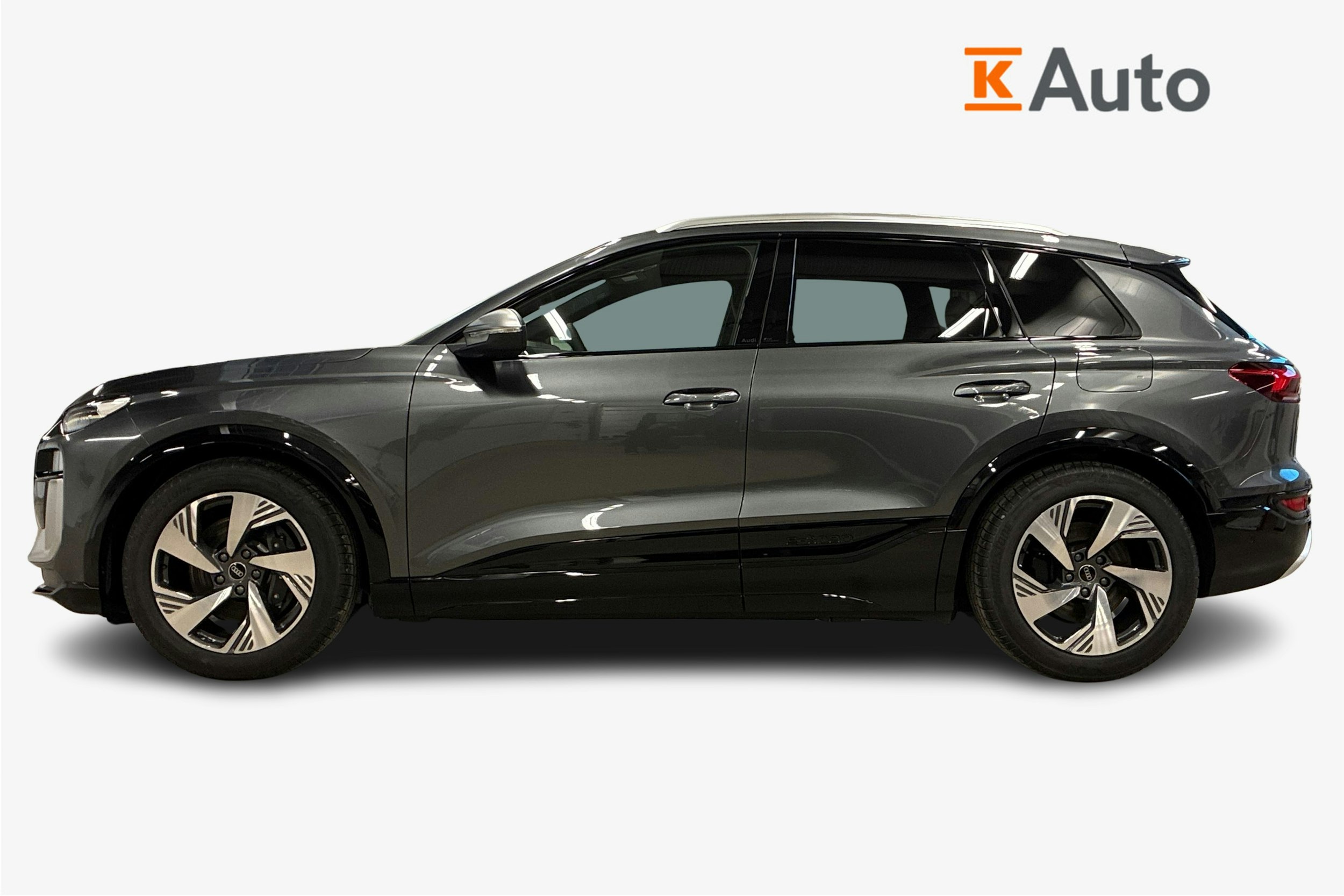 harmaa Audi SQ6 e-tron 2025 kuva 5.