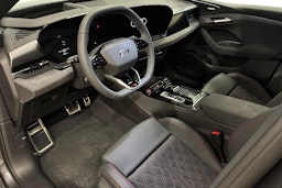 harmaa Audi SQ6 e-tron 2025 kuva 6.