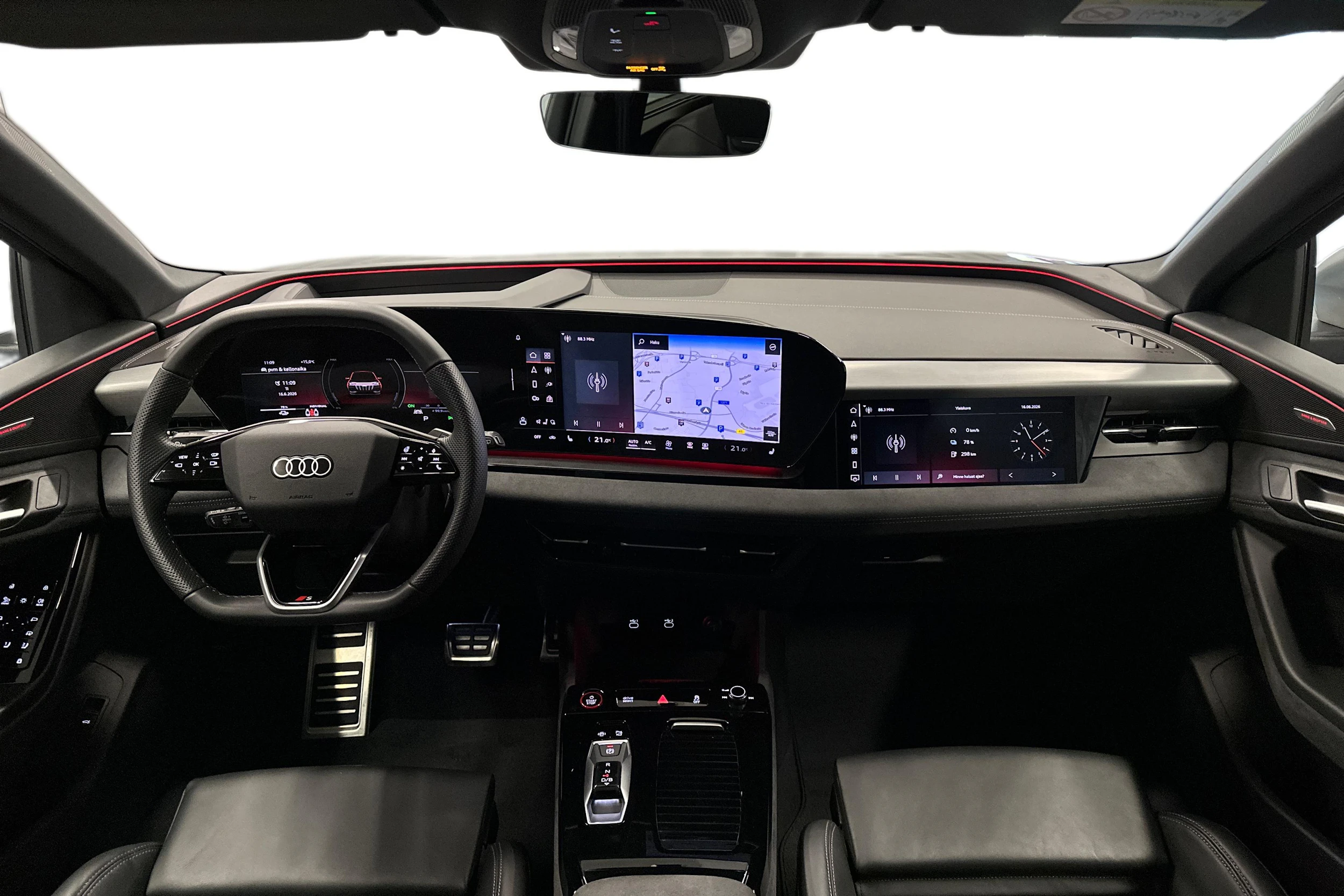 harmaa Audi SQ6 e-tron 2025 kuva 7.
